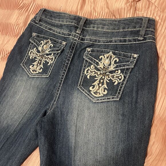 Cato Bootcut Jeans Size 12 Rhinestone Cross Studded Back Pocket Bling - Picture 2 of 8